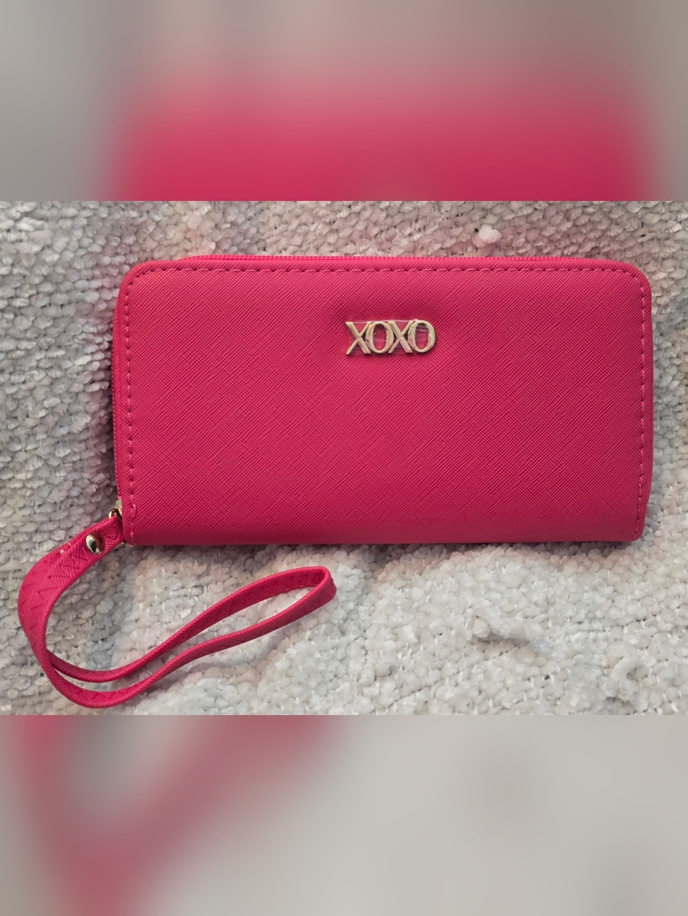 XOXO Hot Pink Zip-Around Wristlet